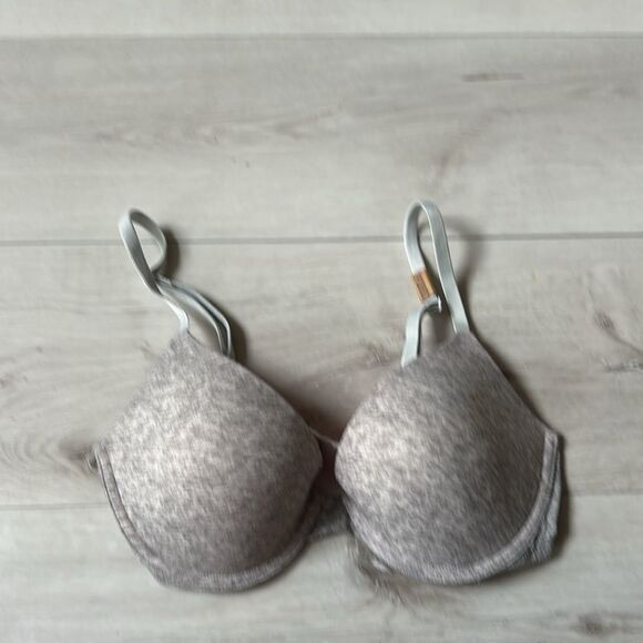 PINK‎ WEAR EVERYWHERE PUSH-UP BRA GREY SZ 32C nwt - Picture 4 of 6